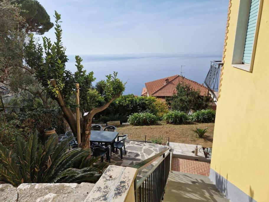 Apartment Giardino Panoramico Sul Mare, Un Angolo Di Liguria